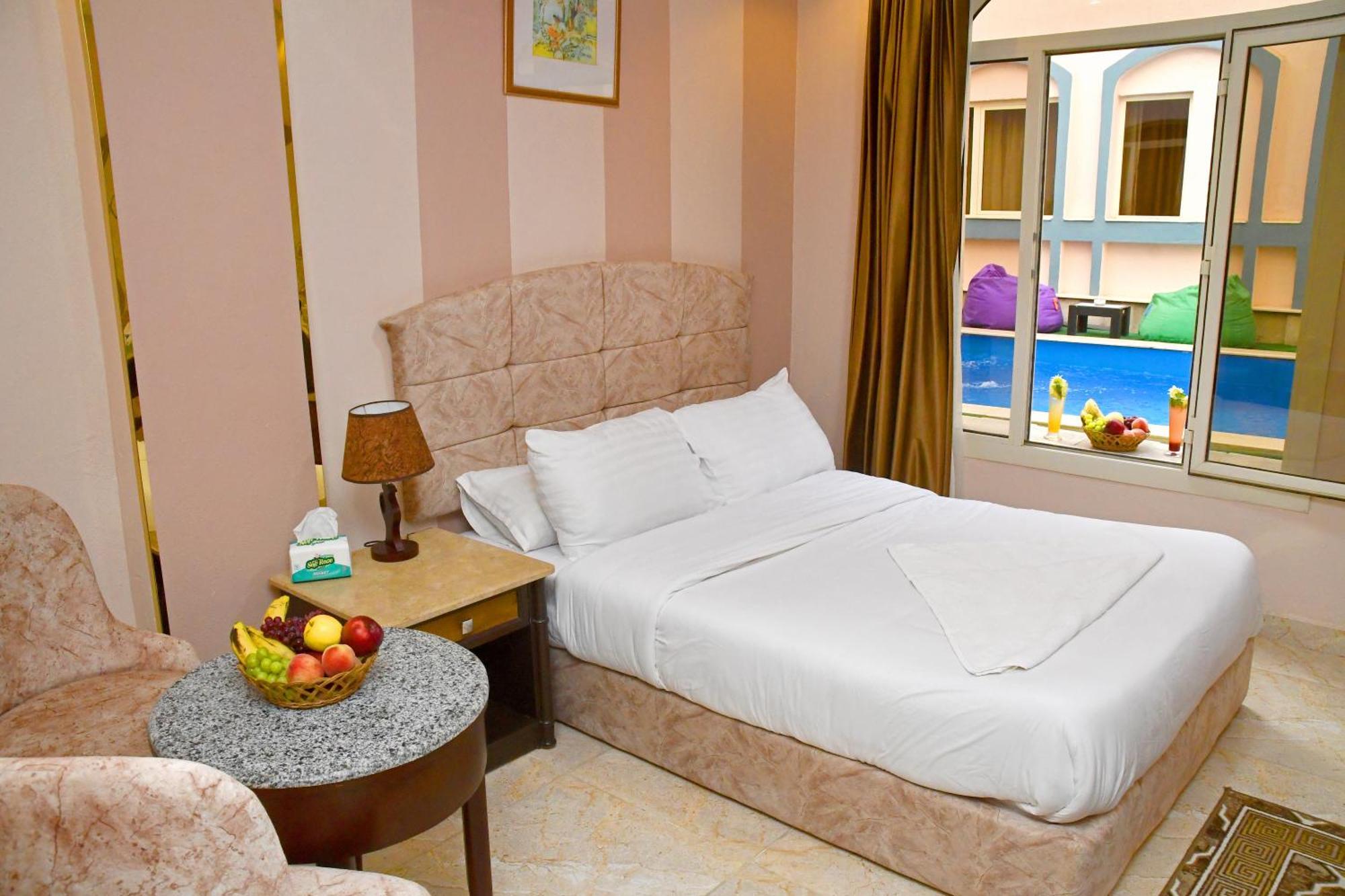 Nun Pyramids Hotel Kafret el-Gabal Eksteriør billede