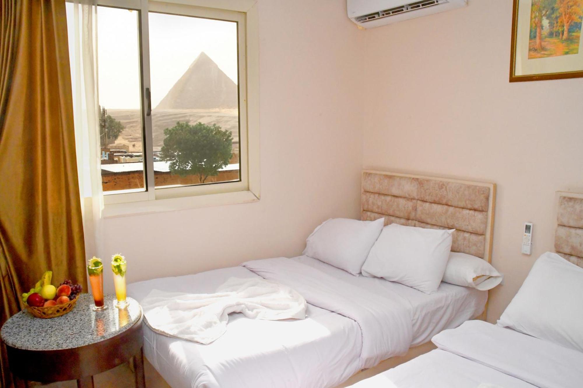 Nun Pyramids Hotel Kafret el-Gabal Eksteriør billede