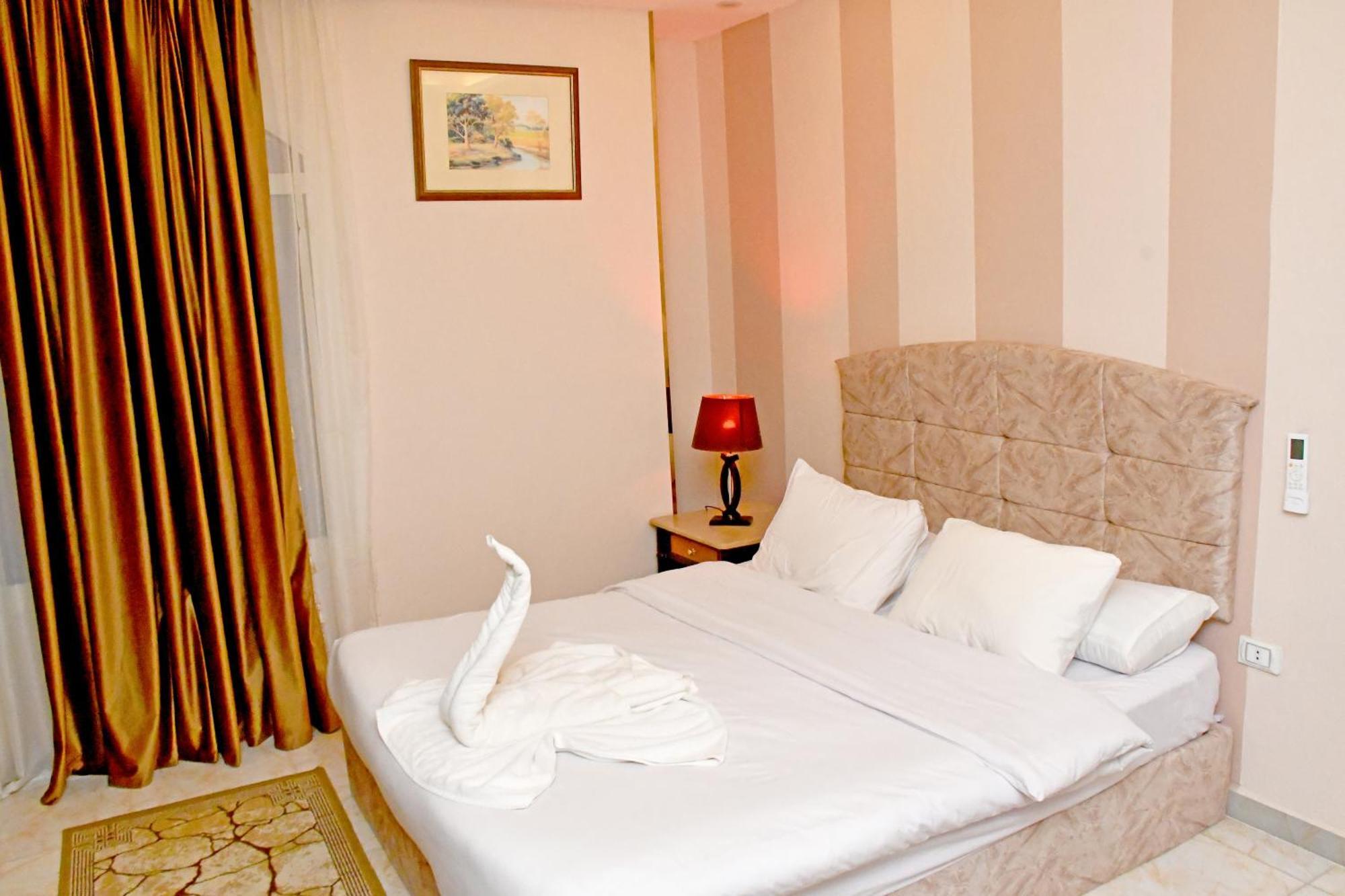 Nun Pyramids Hotel Kafret el-Gabal Værelse billede