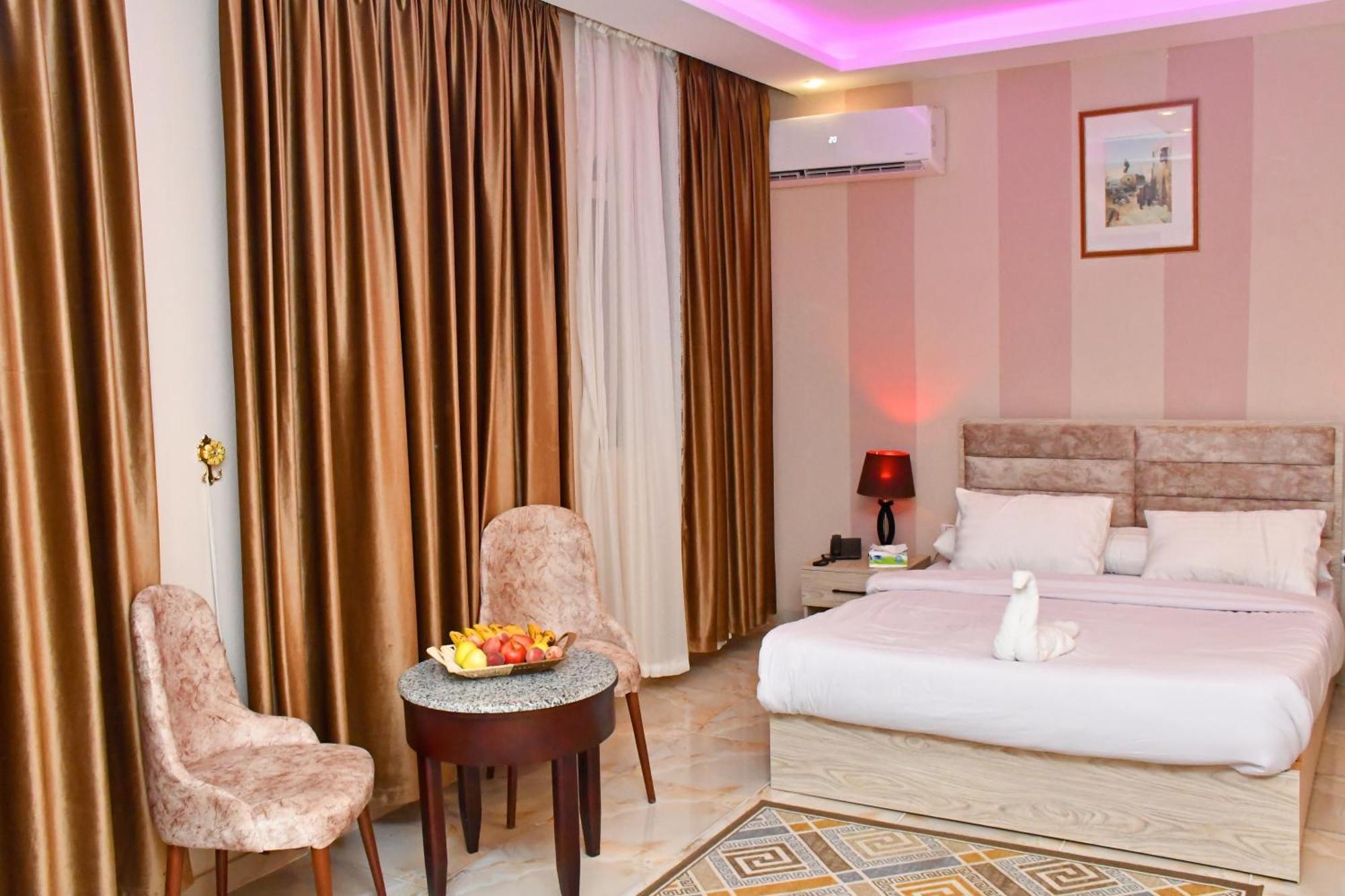 Nun Pyramids Hotel Kafret el-Gabal Værelse billede