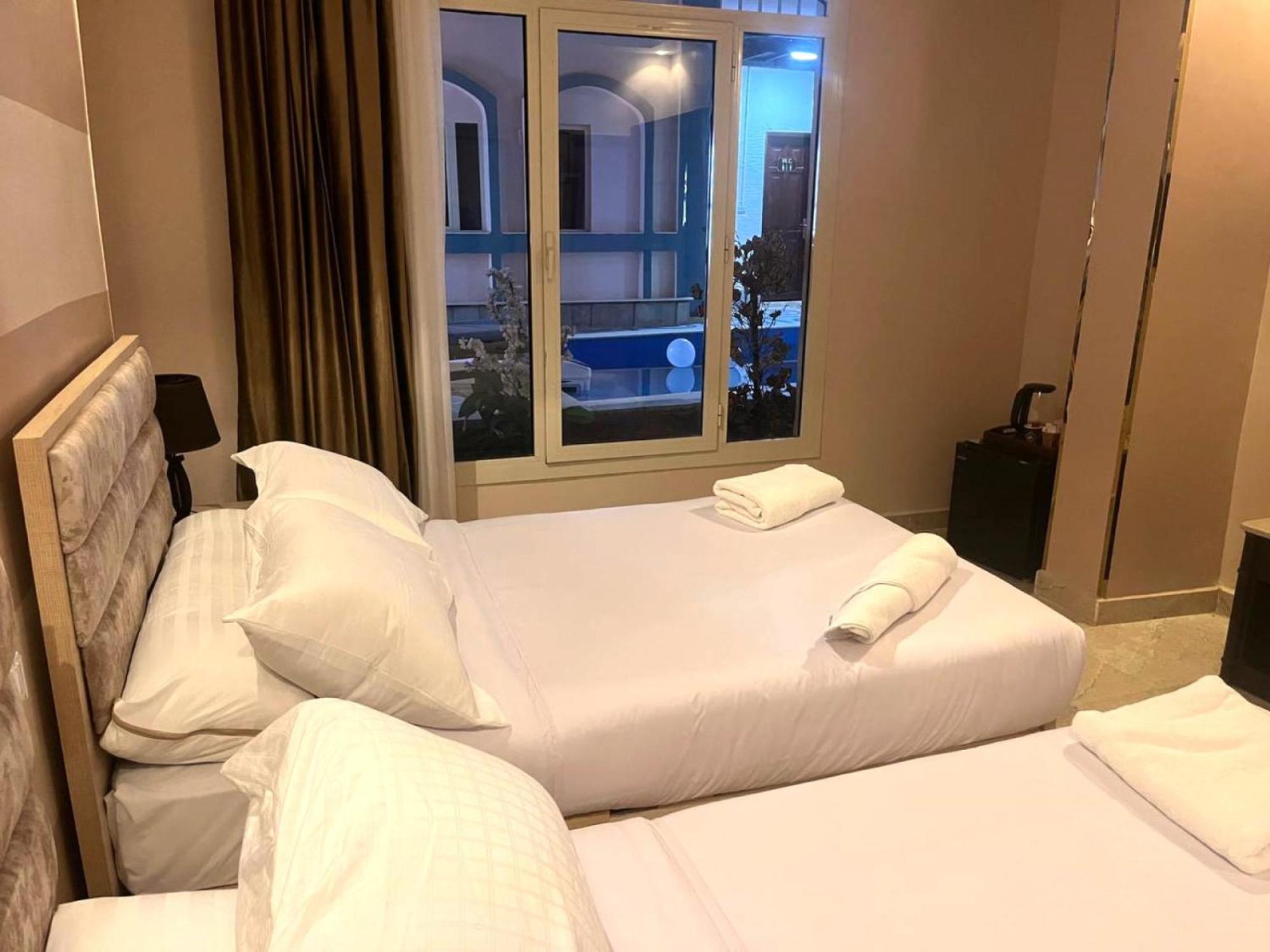 Nun Pyramids Hotel Kafret el-Gabal Eksteriør billede